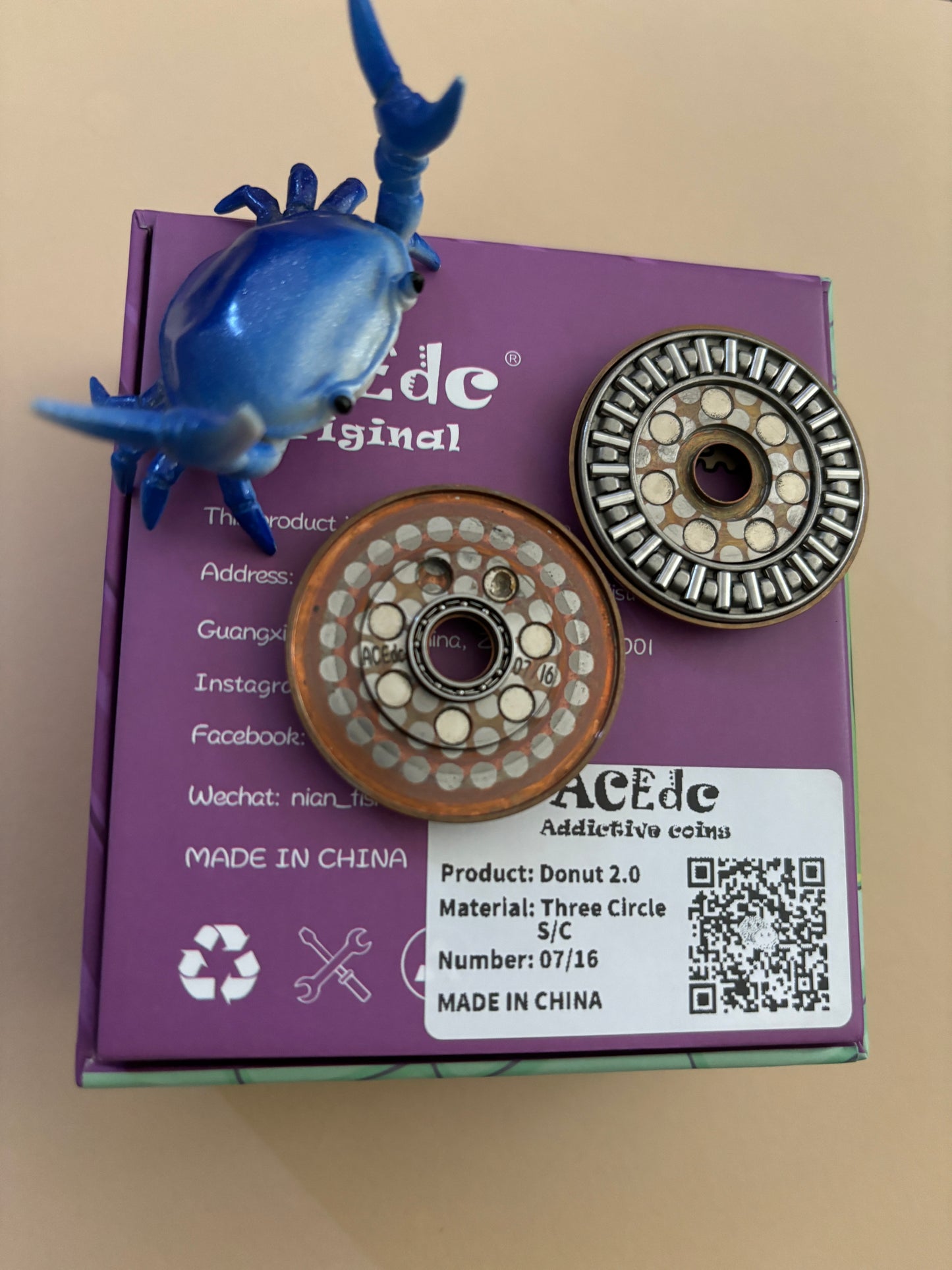 ACEDC Donut 2.0 super conductor - haptic coin fidget toy