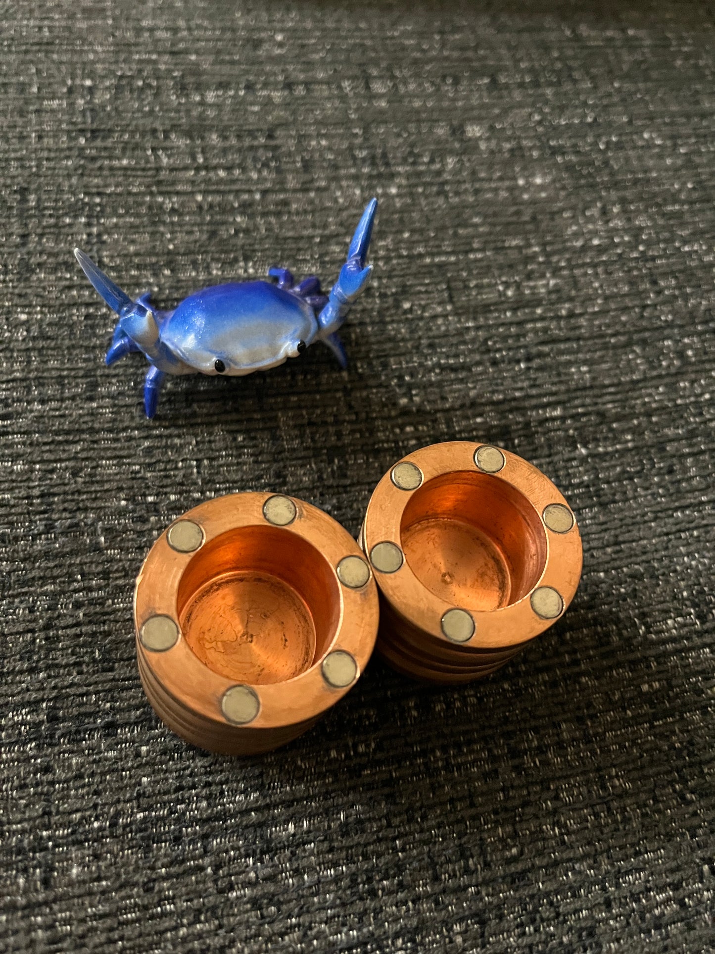 Fidget digit copper capsule