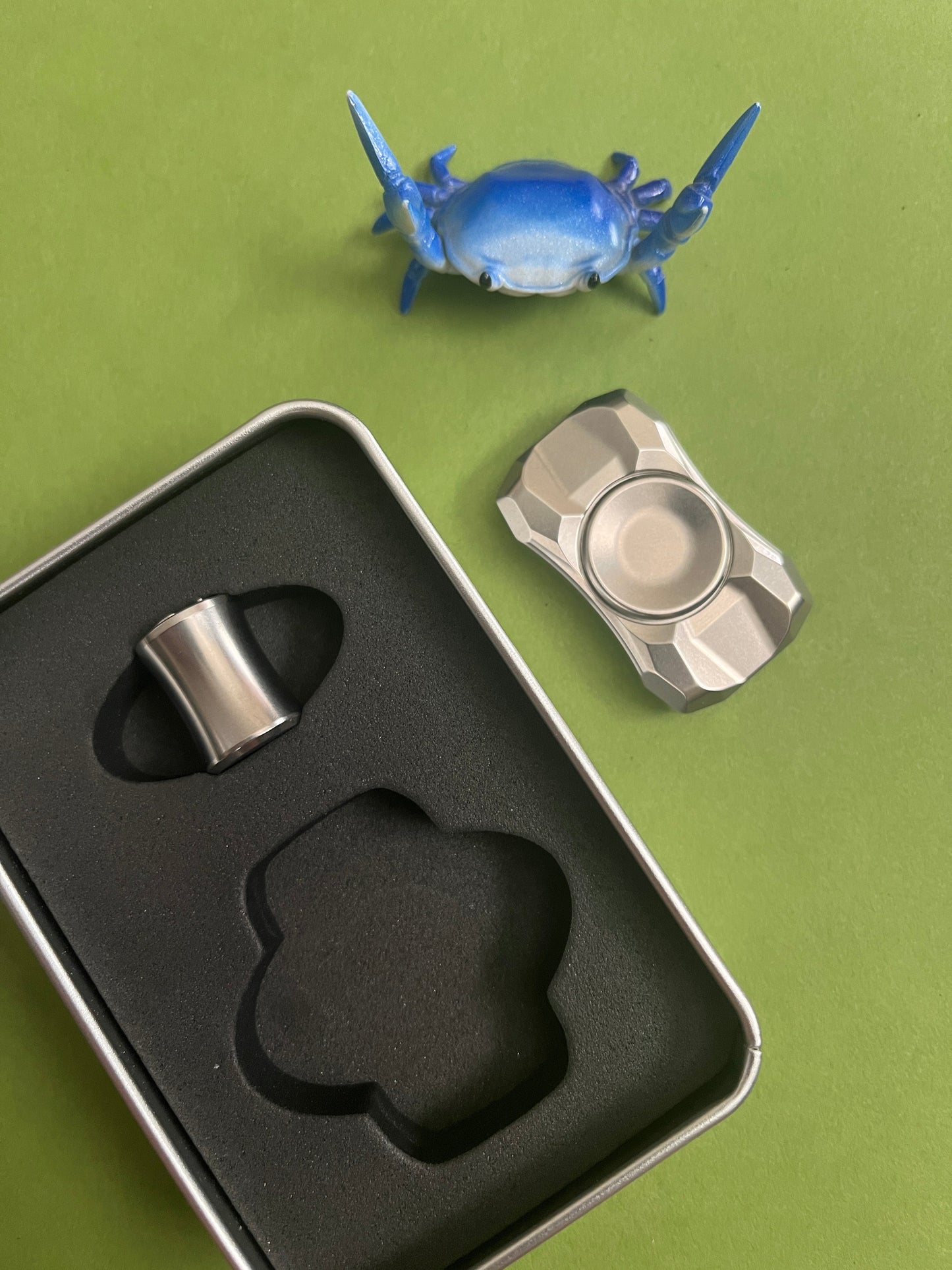 Magnus stealth spinner - Ti - fidget spinner  - fidget toy