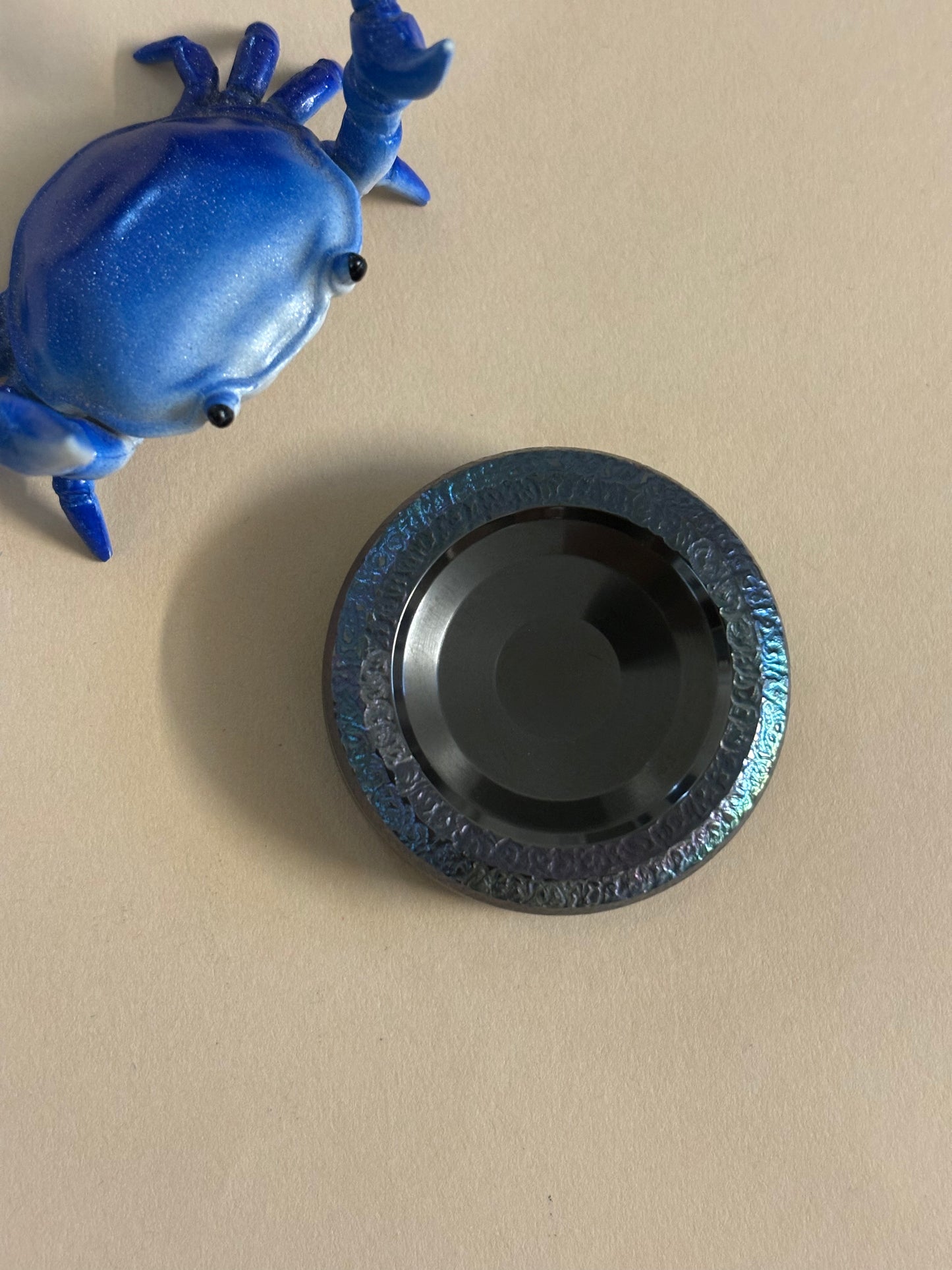 Njthandpower NJT - Ulte - zircon - haptic coin - fidget toy