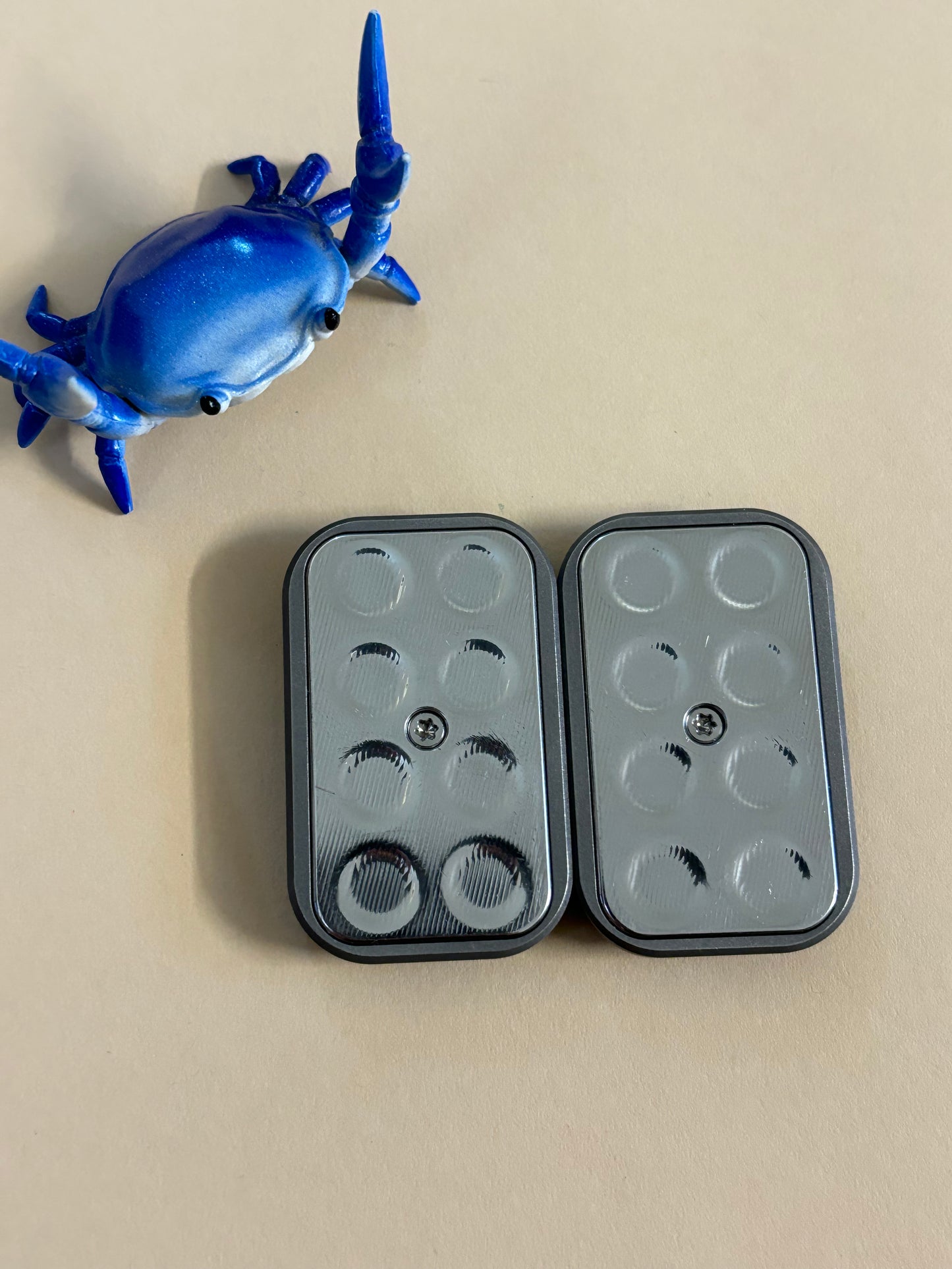 Magnus hex toad stonewash - slider ti with ss screw in plates - fidget toy