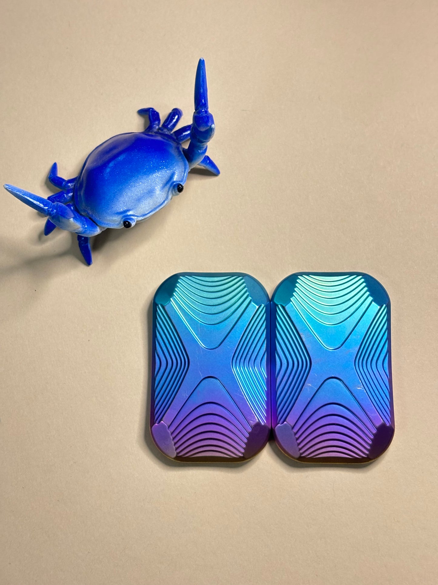 Magnus titanium anodized toad X slider - 3 click- fidget slider