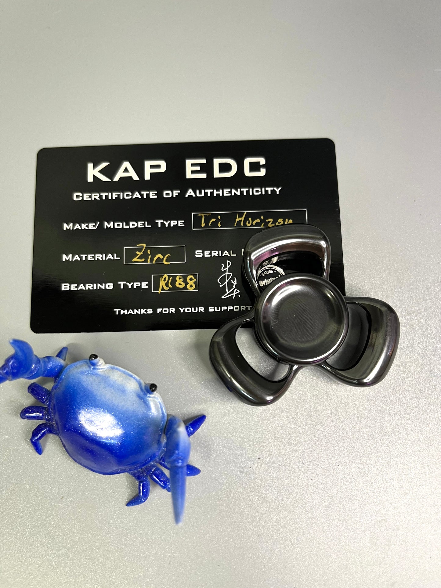 KAP - zirc tri horizon fidget spinner - fidget toy